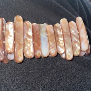 Elegant Orange/Brown Mother of Pearl Shell Bracelet